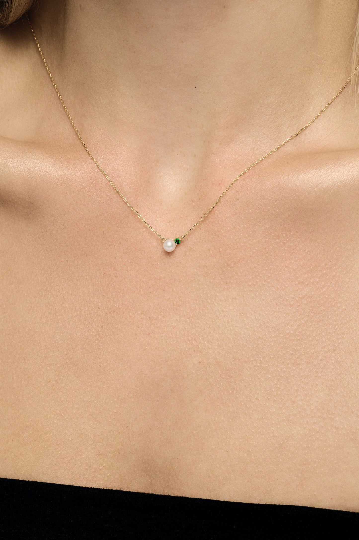 Emerald Pearl Duo Necklace | 9K Yellow Gold