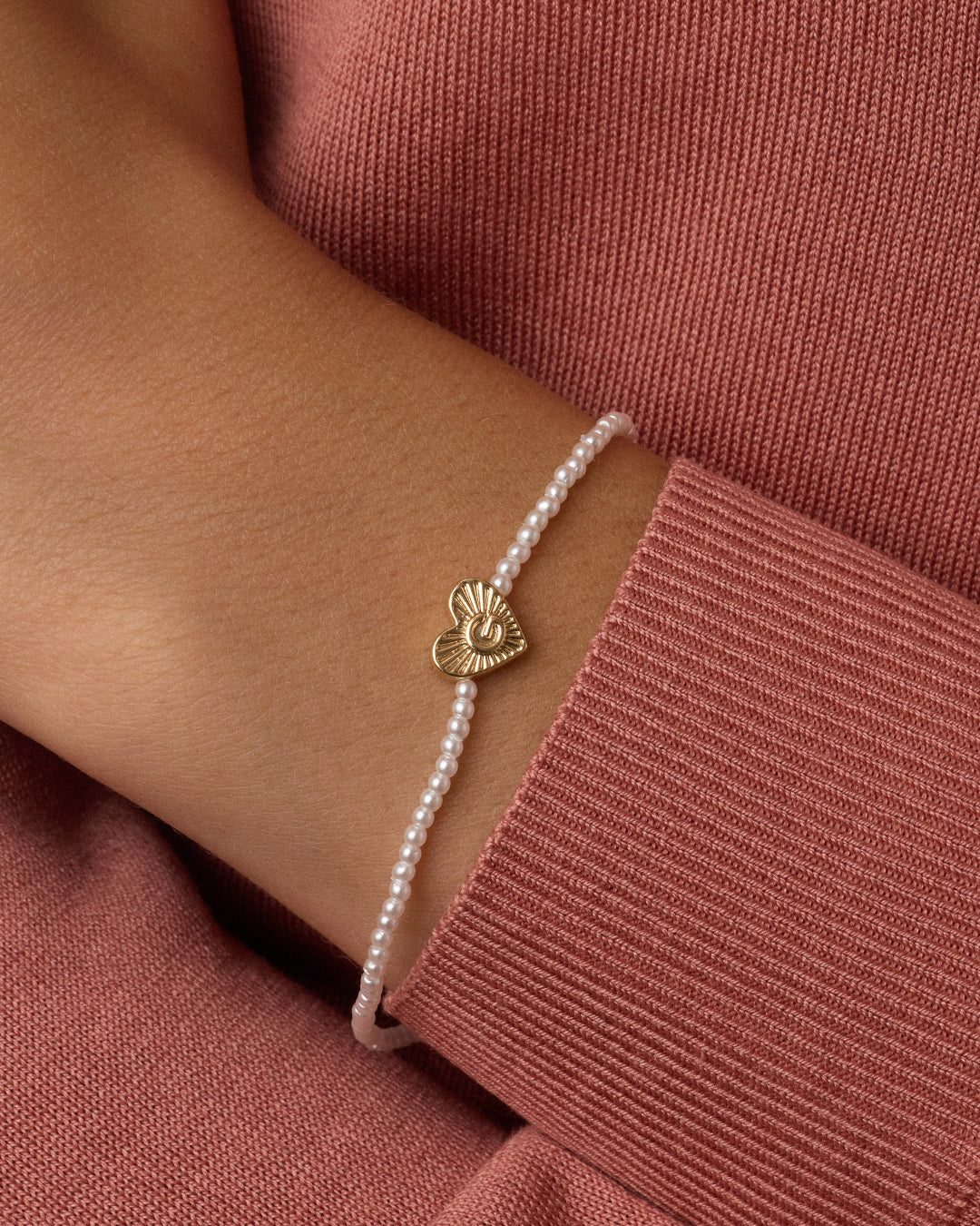 Pearl Vintage Heart Alphabet Bracelet