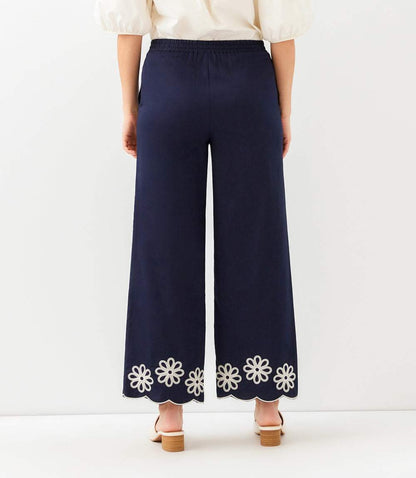 Scallop Drawstring Pants