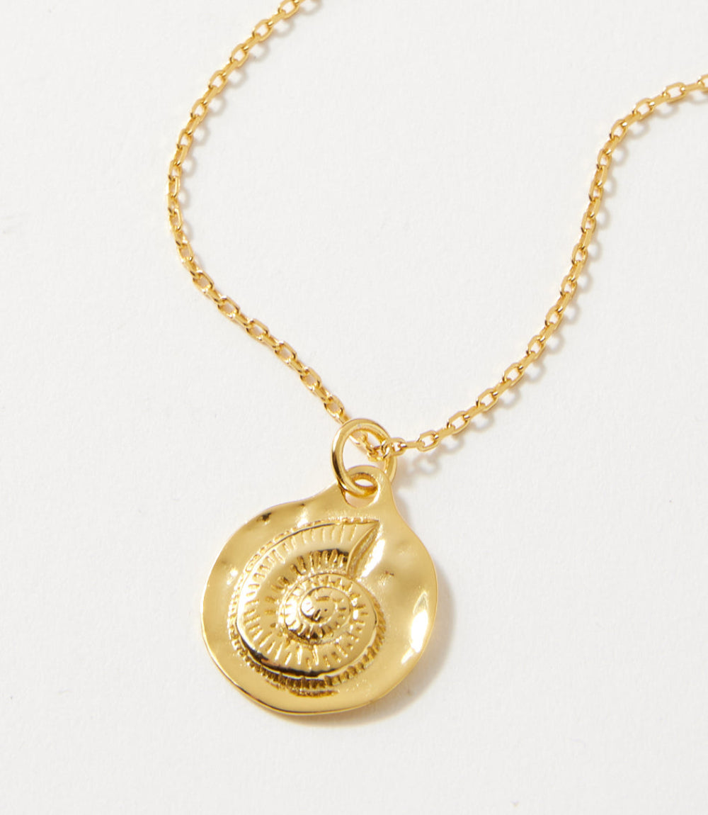 Sea Shell Charm Necklace